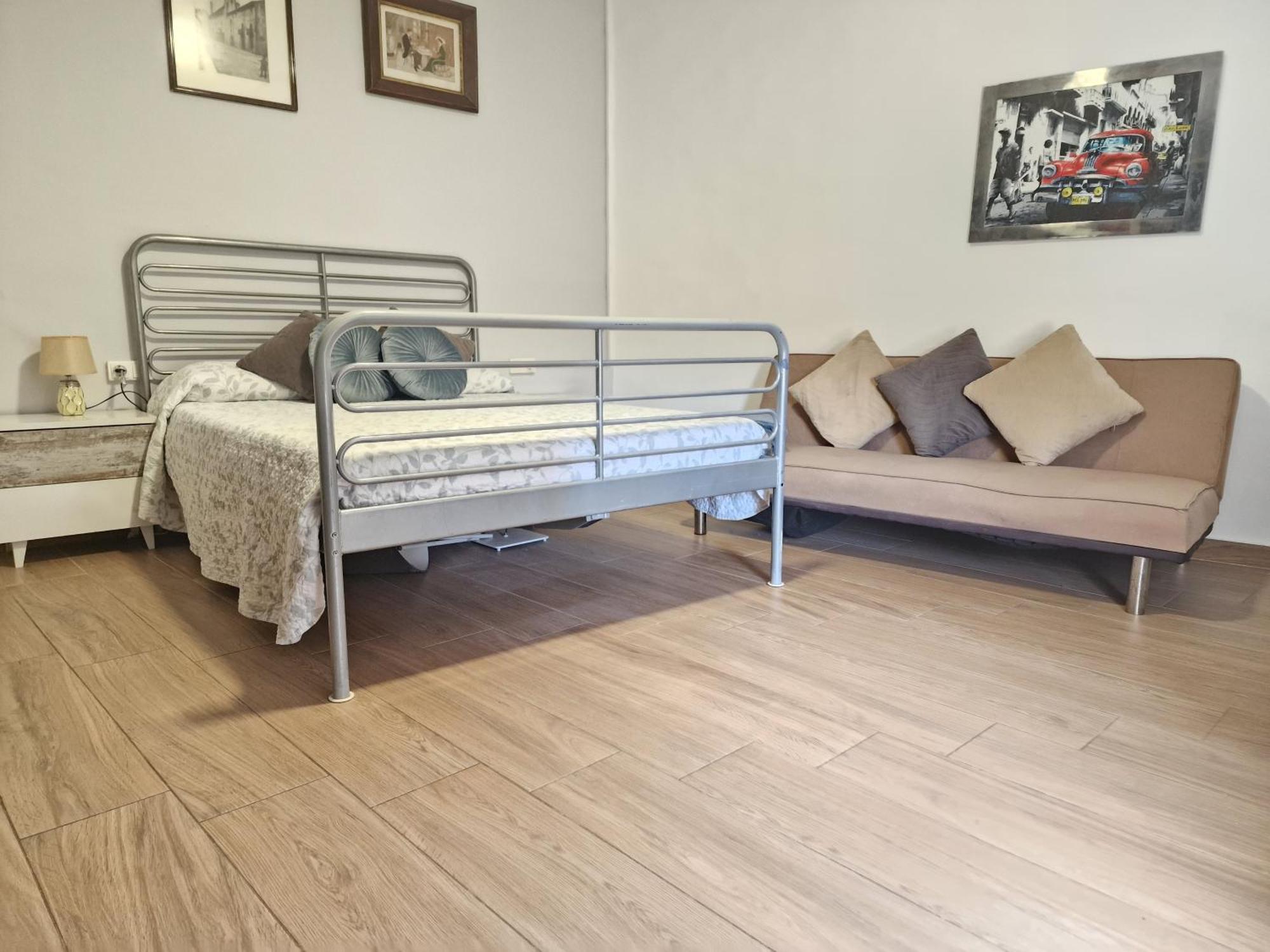 Newly Renovated Large Villa With Garden Кастело д'Емпуриес Екстериор снимка